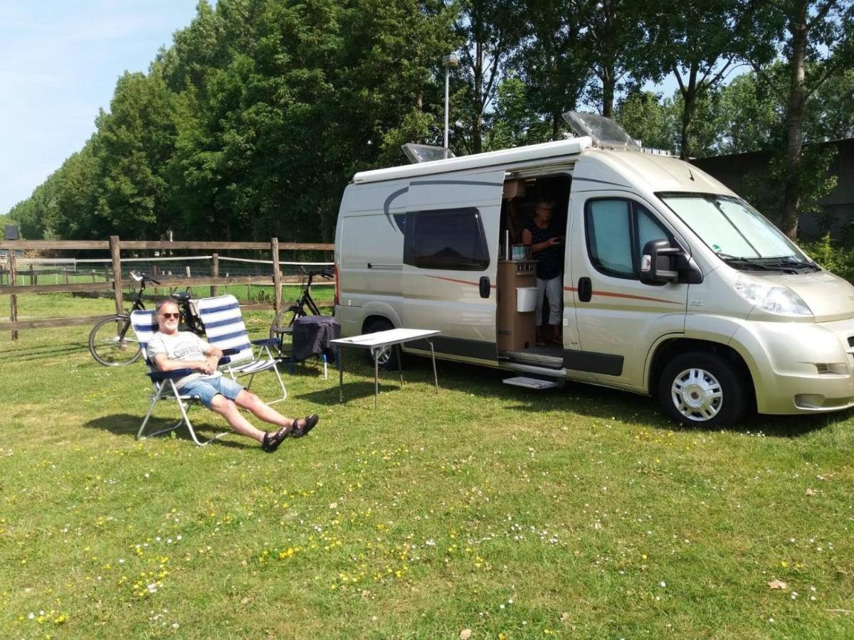 Bed And Breakfast En Camping In Waardenburg A2 Dış mekan fotoğraf
